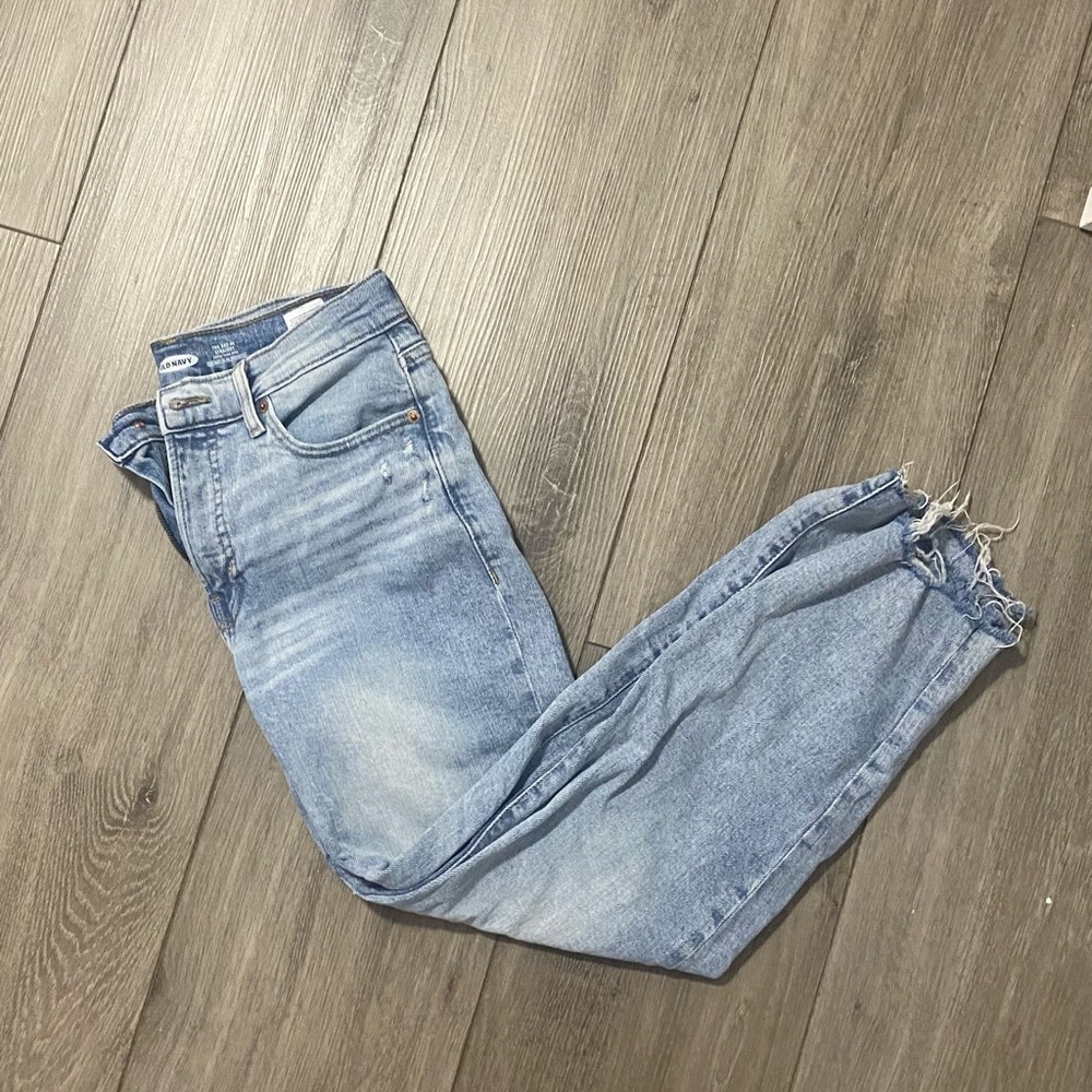 straight leg jeans